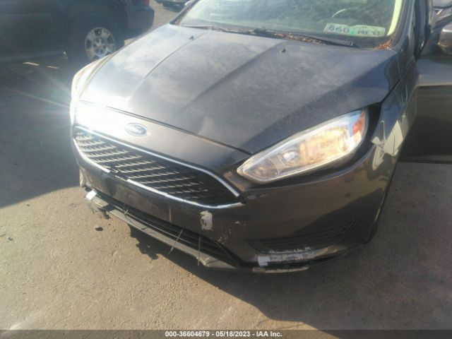 1FADP3F28GL351888 Ford FOCUS SE