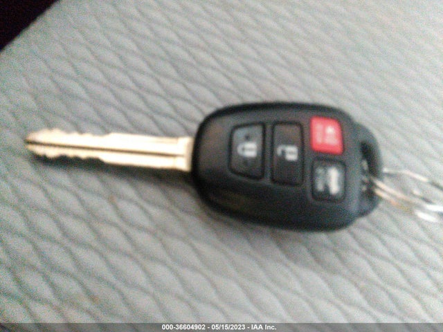 Toyota Corolla L/le/s/s Plus/le Plus 2016 5YFBURHE0GP561557 Image 3