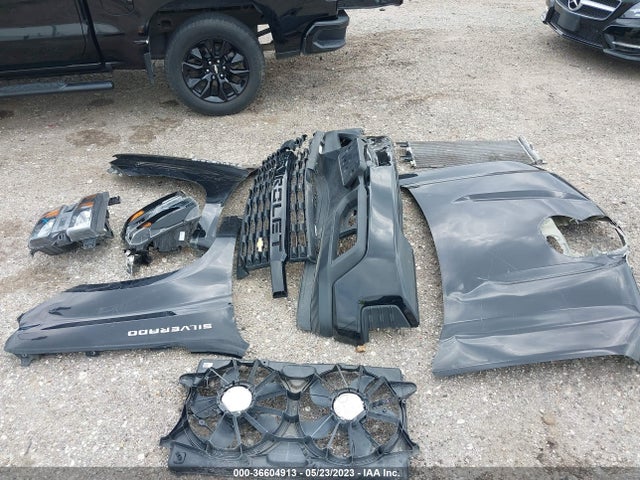 Chevrolet Silverado 1500 Custom 2020 1GCPWBEF7LZ162018 Image 12