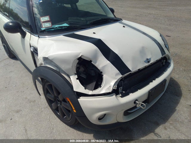 2012 MINI COOPER CLUBMAN WMWZF3C53CT267793 Photo 5