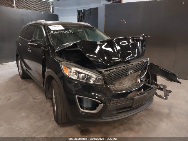2016 KIA SORENTO LX VIN: 5XYPGDA3XGG053027