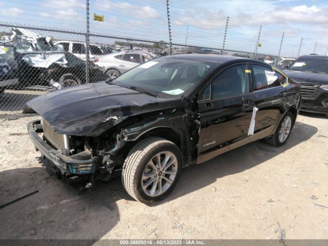3FA6P0LU4KR180015 Ford Fusion Hybrid Se