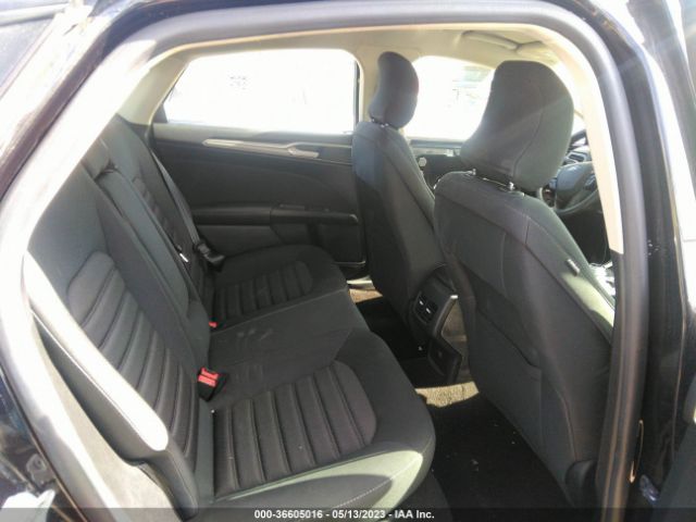 3FA6P0LU4KR180015 Ford Fusion Hybrid Se