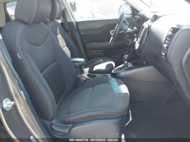 KNDJN2A28E7054064 KIA Soul Base