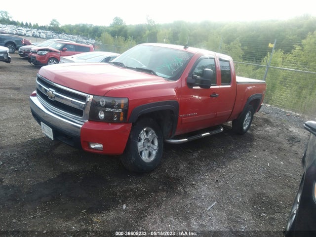 2008 CHEVROLET SILVERADO 1500 LT W/1LT VIN: 1GCEK19058Z213753