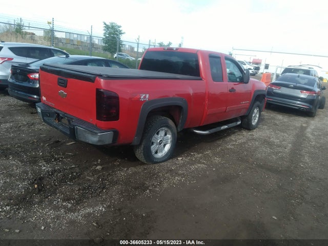 2008 CHEVROLET SILVERADO 1500 LT W/1LT VIN: 1GCEK19058Z213753