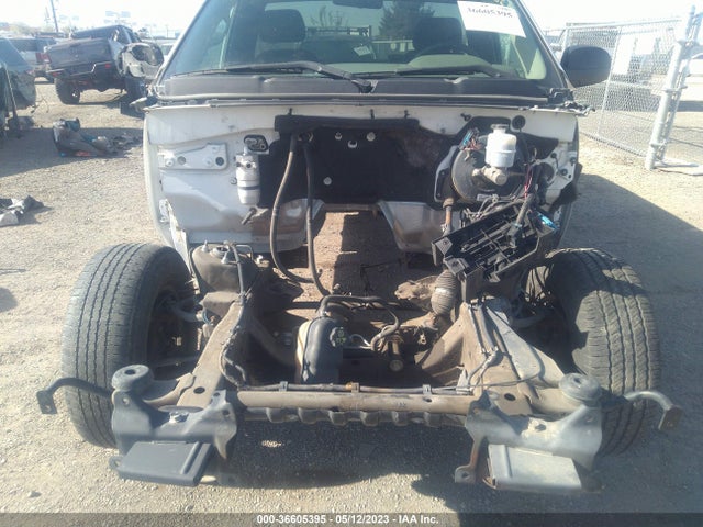2011 CHEVROLET SILVERADO 1500 WORK TRUCK VIN: 1GCNCPEA5BZ461992