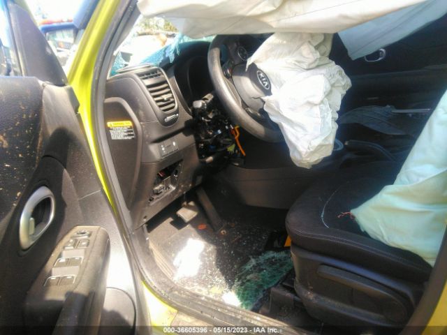 KNDJN2A20H7885093 KIA Soul Base