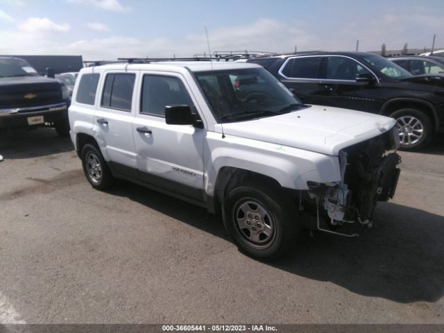 1C4NJPBB0FD402077 auction archive image