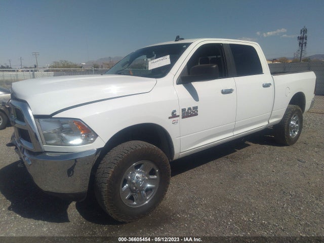 3C6UR5DL1JG275812 RAM 2500 Slt