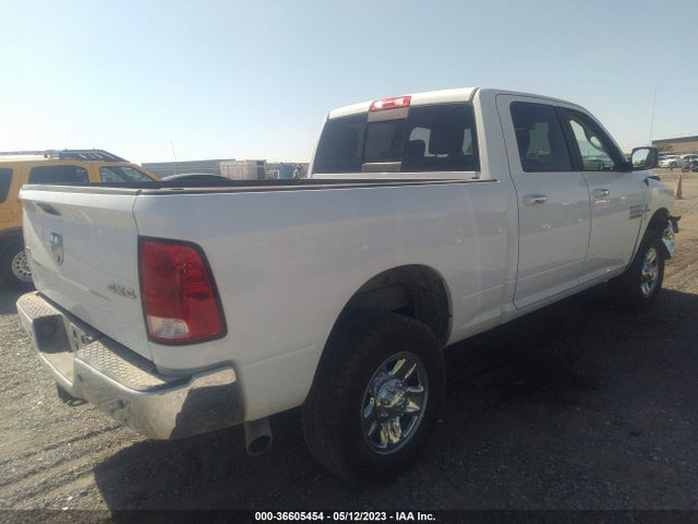 3C6UR5DL1JG275812 RAM 2500 Slt