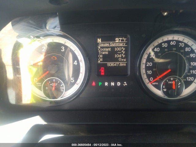 3C6UR5DL1JG275812 RAM 2500 Slt