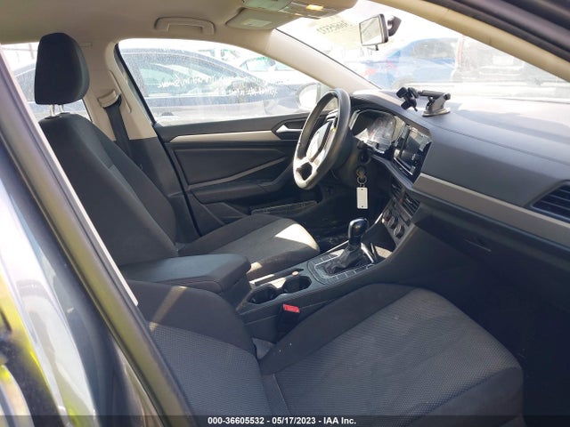 3VWC57BUXMM004662 Volkswagen Jetta S/se/r-line