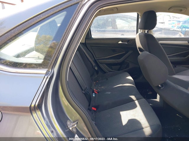3VWC57BUXMM004662 Volkswagen Jetta S/se/r-line