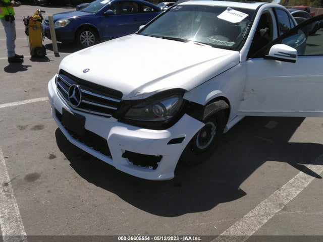 Mercedes-Benz C-class C 250 Luxury 2014 WDDGF4HB0EA949792 Image 7