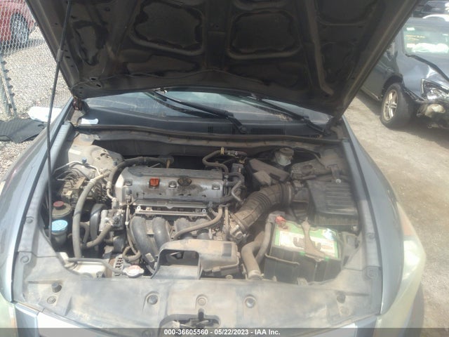 2011 HONDA ACCORD SDN LX VIN: 1HGCP2F33BA024989