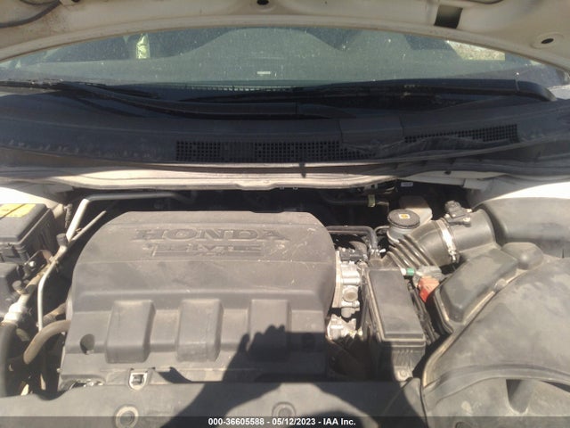 2011 HONDA ODYSSEY TOURING VIN: 5FNRL5H91BB104919