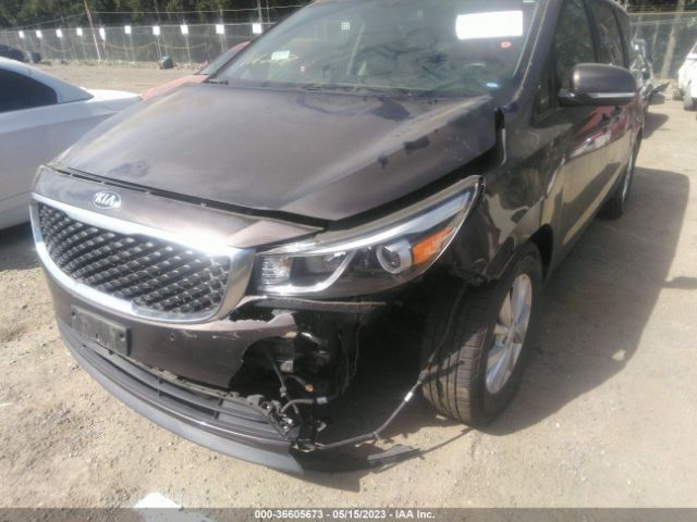 KNDMB5C10H6328718 KIA SEDONA LX