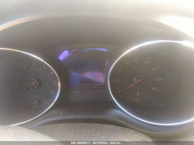 KNDMB5C10H6328718 KIA SEDONA LX