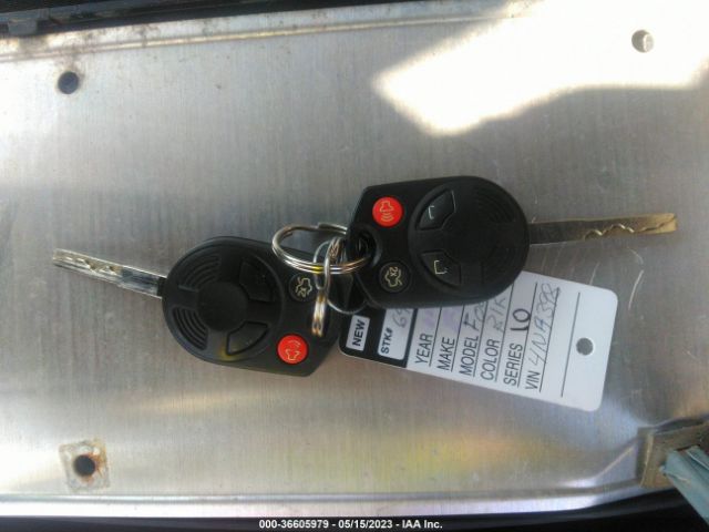 1FADP3K29FL334988 Ford FOCUS SE