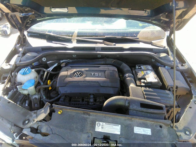 3VWD17AJ3EM350366 Volkswagen Jetta Sedan Se