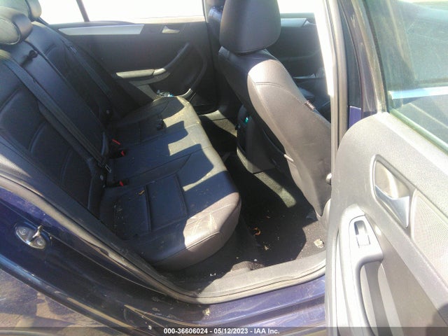 3VWD17AJ3EM350366 Volkswagen Jetta Sedan Se