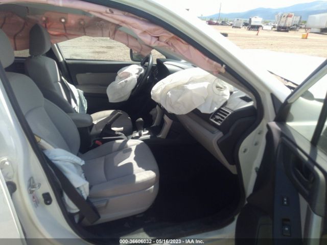 JF2SJADC9GH463946 Subaru Forester 2.5i Premium