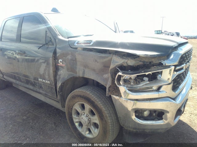 3C6UR5DL4NG124839 RAM 2500 Big Horn