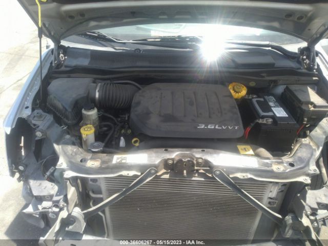 2C4RDGCG4FR660750 Dodge Grand Caravan Sxt Plus