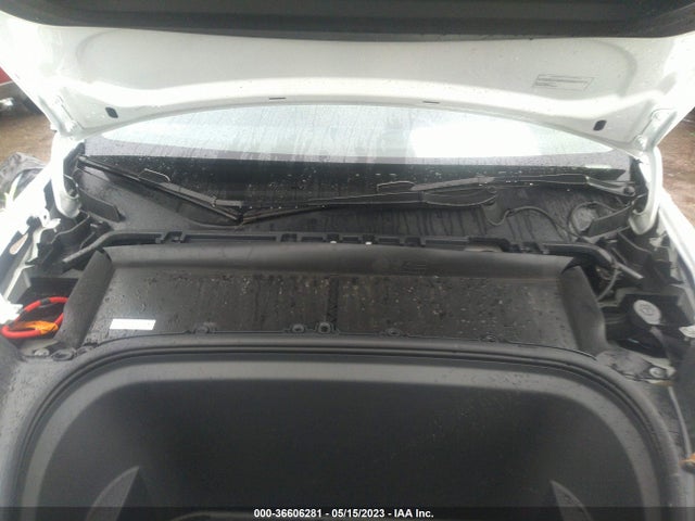 Tesla Model Y Long Range 2023 7SAYGDEE7PA026133 Image 10