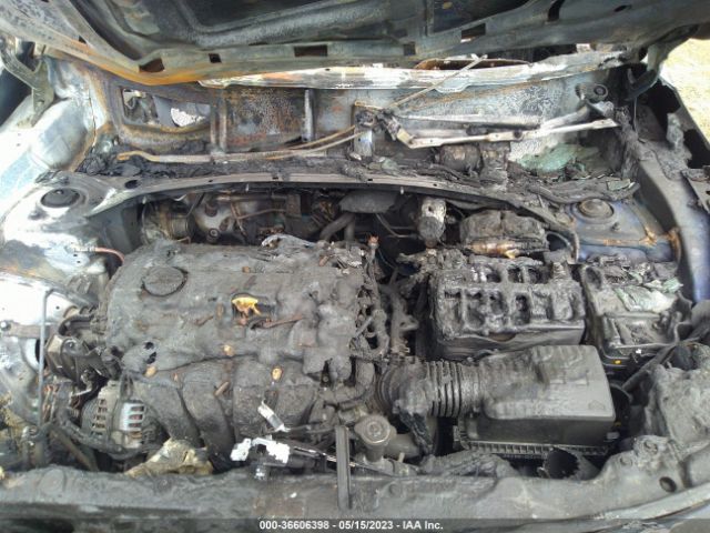 KNDEUCAA4M7135045 KIA SELTOS S