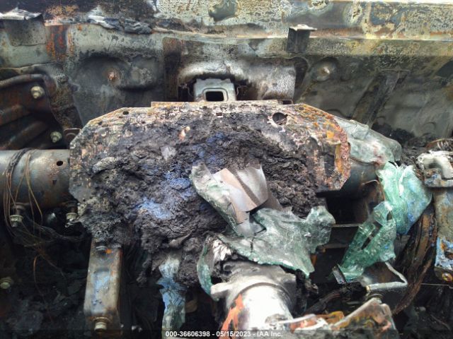 KNDEUCAA4M7135045 KIA SELTOS S