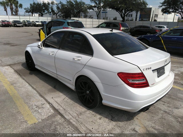 2013 MERCEDES-BENZ C-CLASS C 250 VIN: WDDGF4HBXDR291169