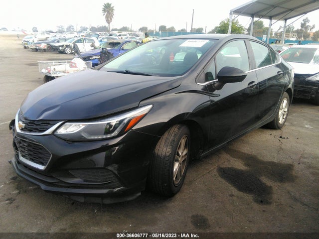 Chevrolet CRUZE LT 2017 1G1BE5SM5H7242222 Image 2