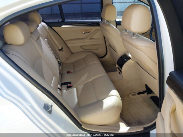 WBA5A5C53FD513393 BMW 5 Series 528i