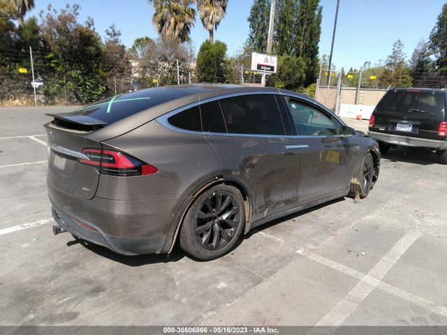 5YJXCAE21GF018072 Tesla Model X 70d/90d/75d/60d