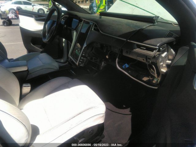 5YJXCBE24GF002499 Tesla Model X 70d/90d/75d/60d/p100d