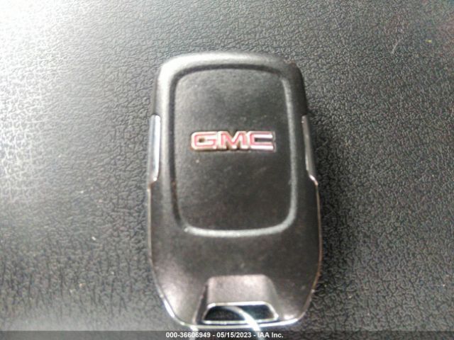 1GKKNKLA2HZ308809 GMC ACADIA SLE