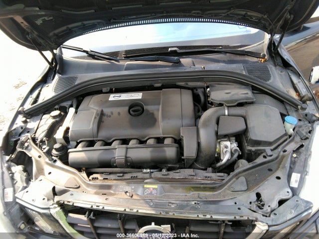 2011 VOLVO XC60 3.2L VIN: YV4952DL0B2153135