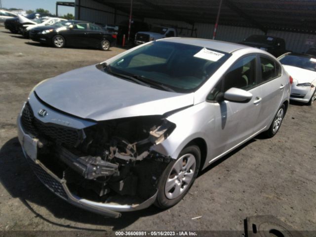 KNAFK4A64F5263793 KIA FORTE LX