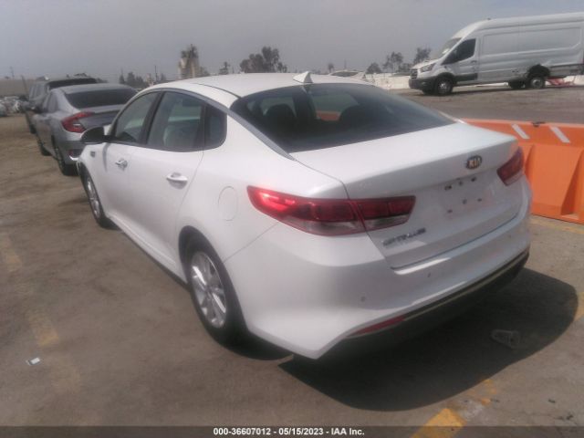 5XXGT4L34JG215111 KIA Optima Lx
