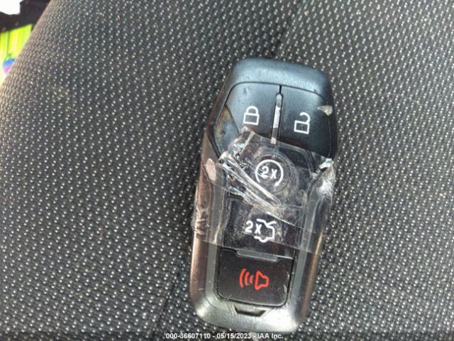 1FATP8EM9H5240848 Ford Mustang V6
