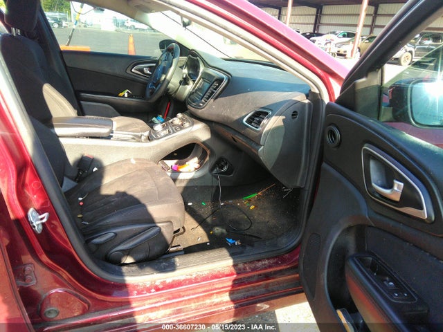 Chrysler 200 Limited 2015 1C3CCCAB4FN757649 Image 5