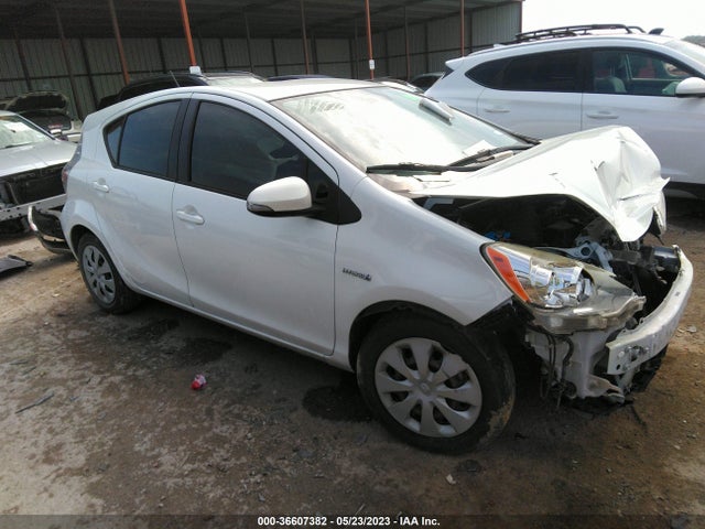 2014 JTDKDTB32E1561825 главное изображение