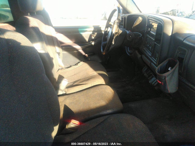 2000 CHEVROLET SILVERADO 1500 VIN: 1GCEC14V5YE384137