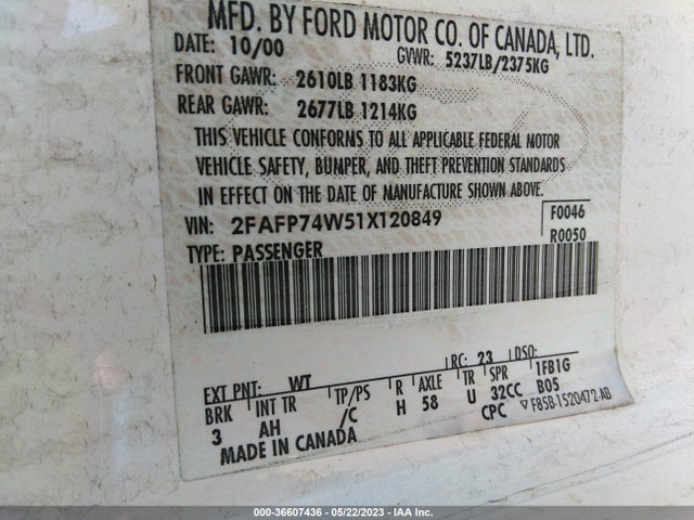 2001 FORD CROWN VICTORIA LX VIN: 2FAFP74W51X120849