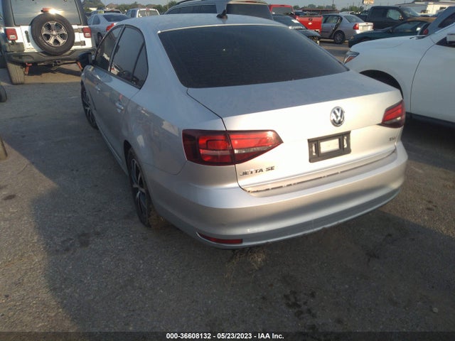 3VWD67AJ5GM291258 Volkswagen Jetta Sedan 1.4t Se