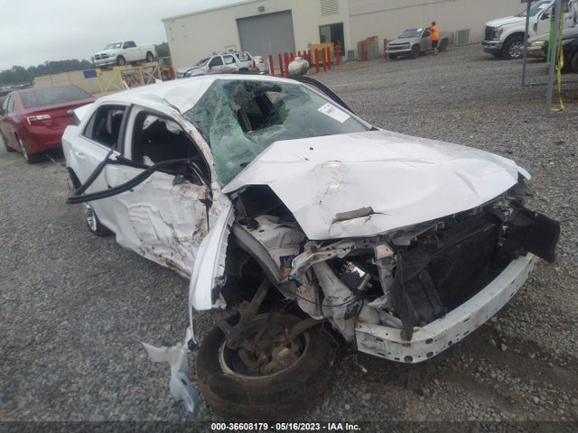 2C3CCAAG0FH828855 Chrysler 300 Limited