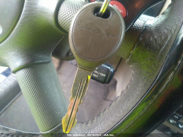 2002 CHRYSLER PT CRUISER LIMITED VIN: 3C8FY68B92T267475