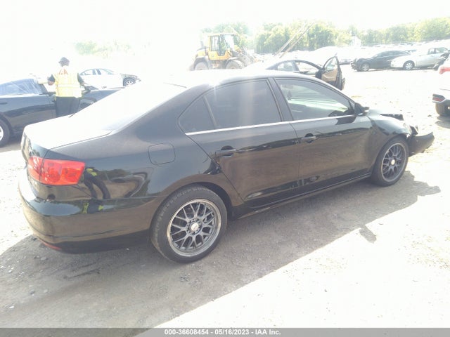 2013 VOLKSWAGEN JETTA SEDAN SE VIN: 3VWDP7AJ1DM250151